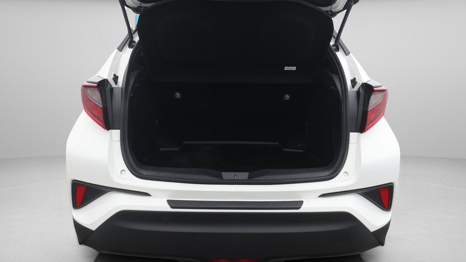 Used Toyota C-HR 2021 for sale - 76743499: Photo 18