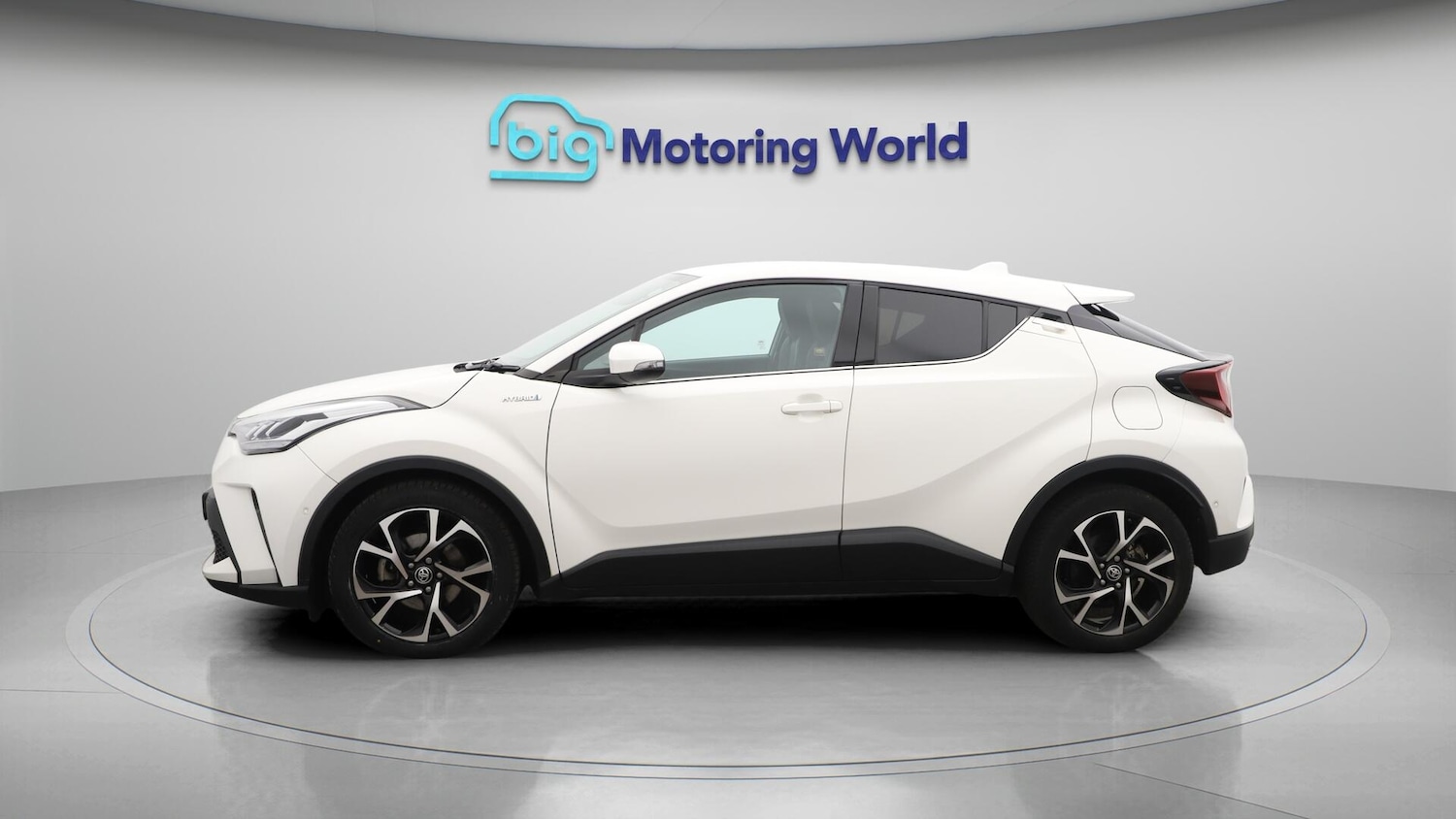 Used Toyota C-HR 2021 for sale - 76743499: Photo 5