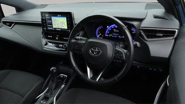 Used Toyota Corolla 2020 for sale - 76307519: Photo 10