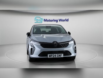 Used Renault Clio 2024 for sale - 79352856: Photo
