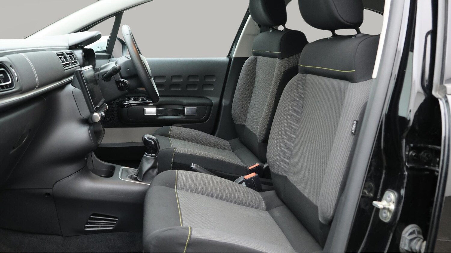 Used Citroen C3 2023 for sale - 76240160: Photo 15