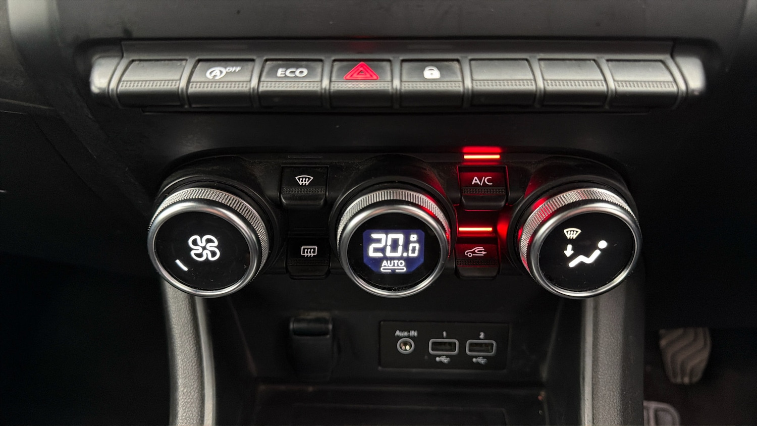 Used Renault Captur for sale - 78105786: Photo 11