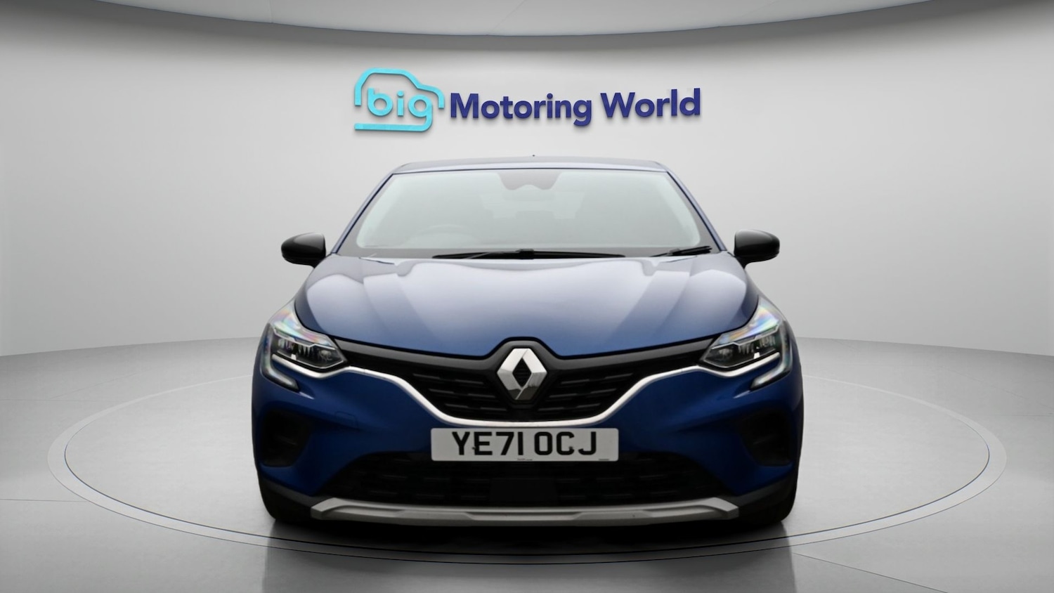 Used Renault Captur for sale - 78105786: Photo 2