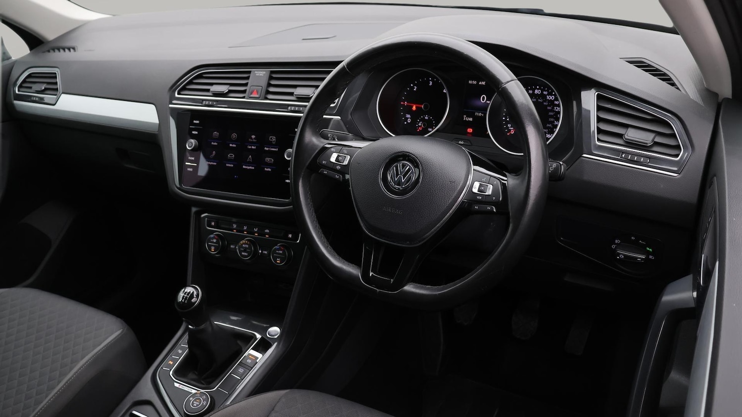 Used Volkswagen Tiguan 2019 for sale - 76472088: Photo 50