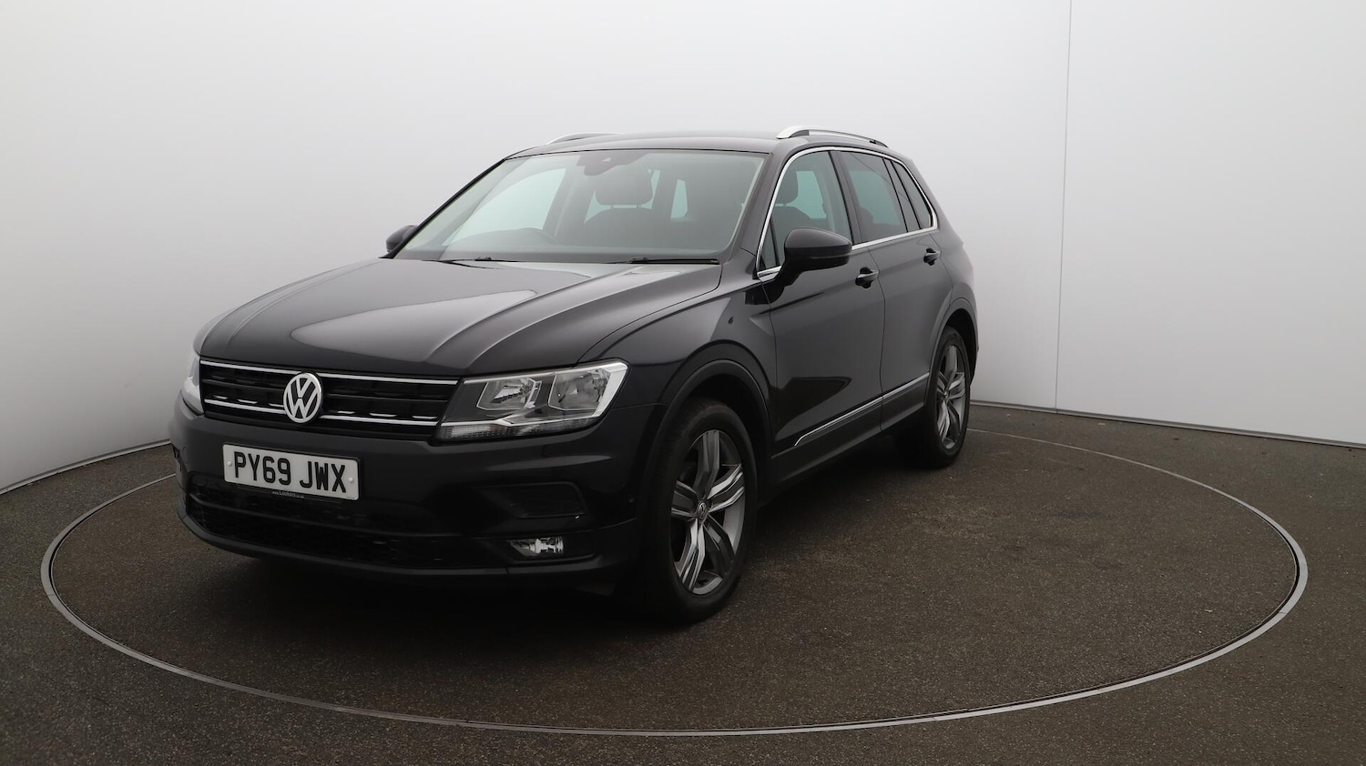 Used Volkswagen Tiguan 2019 for sale - 76472088: Photo 63