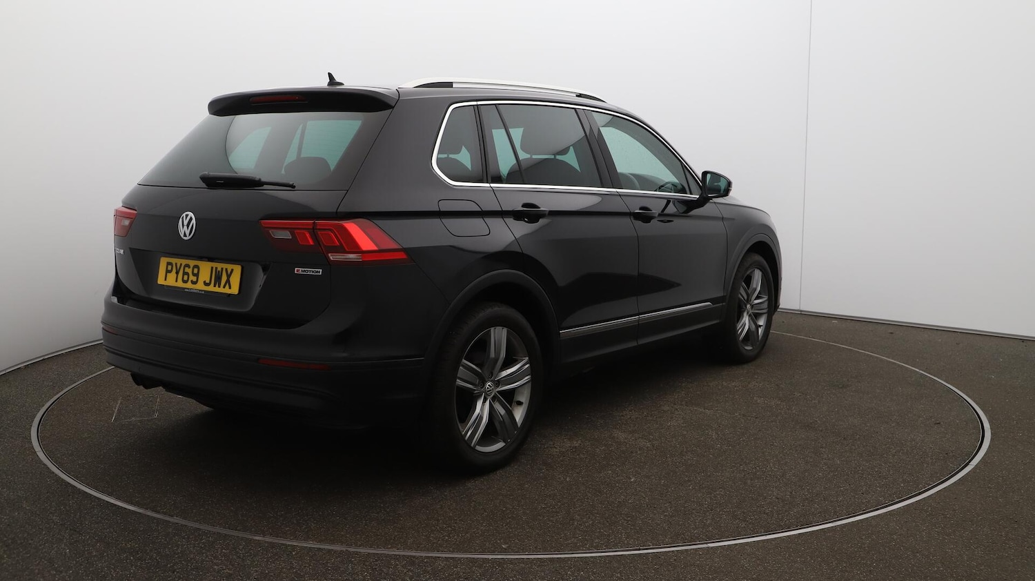Used Volkswagen Tiguan 2019 for sale - 76472088: Photo 80