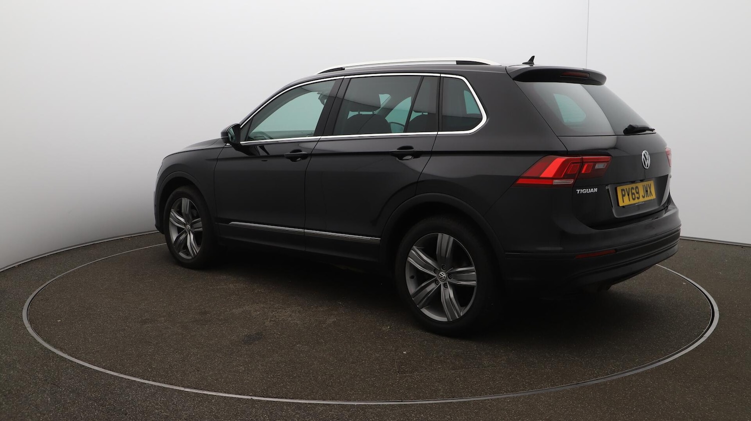 Used Volkswagen Tiguan 2019 for sale - 76472088: Photo 89
