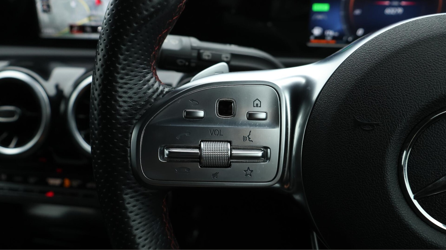 Used Mercedes-Benz A-Class 2021 for sale - 76348997: Photo 25