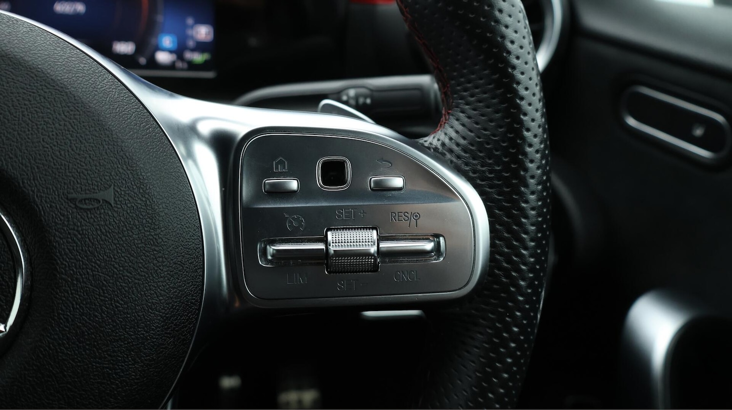 Used Mercedes-Benz A-Class 2021 for sale - 76348997: Photo 26