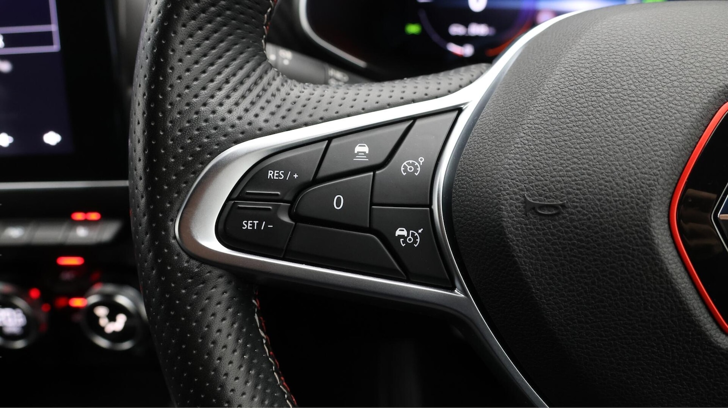 Used Renault Arkana 2023 for sale - 76584072: Photo 25