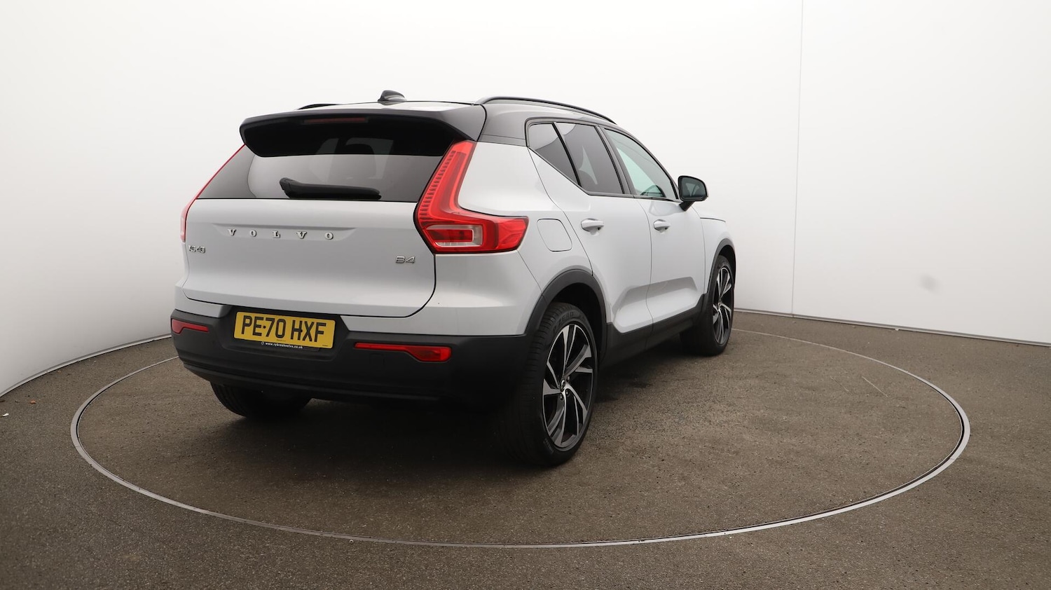 Used Volvo XC40 2020 for sale - 76645418: Photo 54