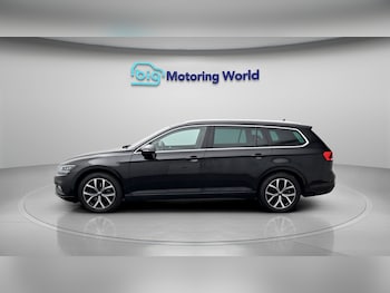 Used Volkswagen Passat 2023 for sale - 78775473: Photo