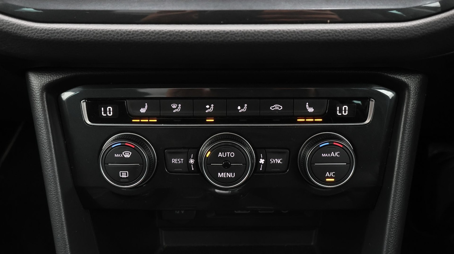 Used Volkswagen Tiguan 2019 for sale - 77355108: Photo 12