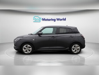 Used Suzuki Swift 2024 for sale - 77367093: Photo