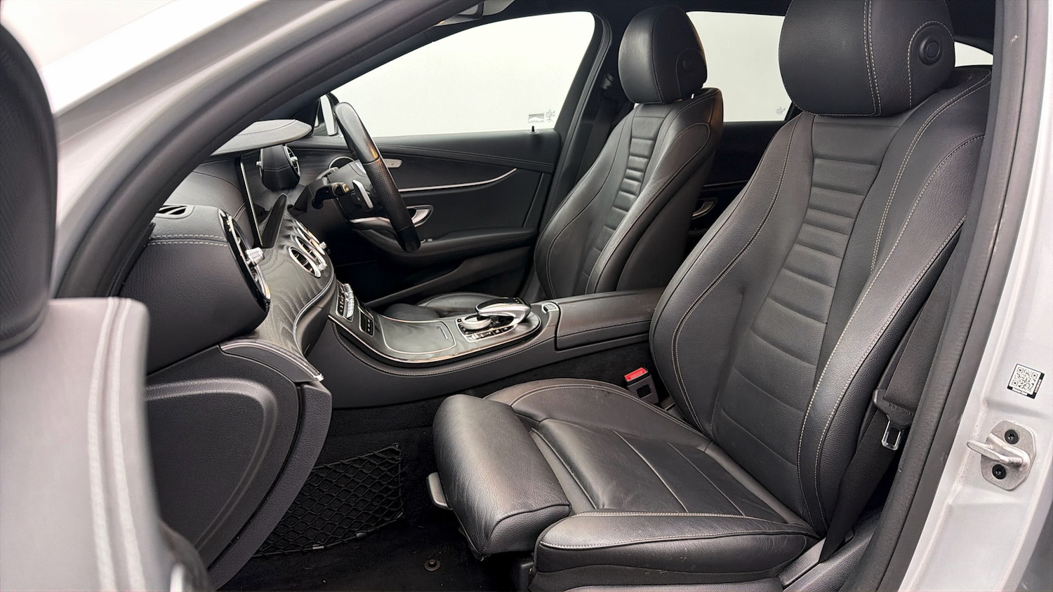 Used Mercedes-Benz E Class 2020 for sale - 78199091: Photo 13