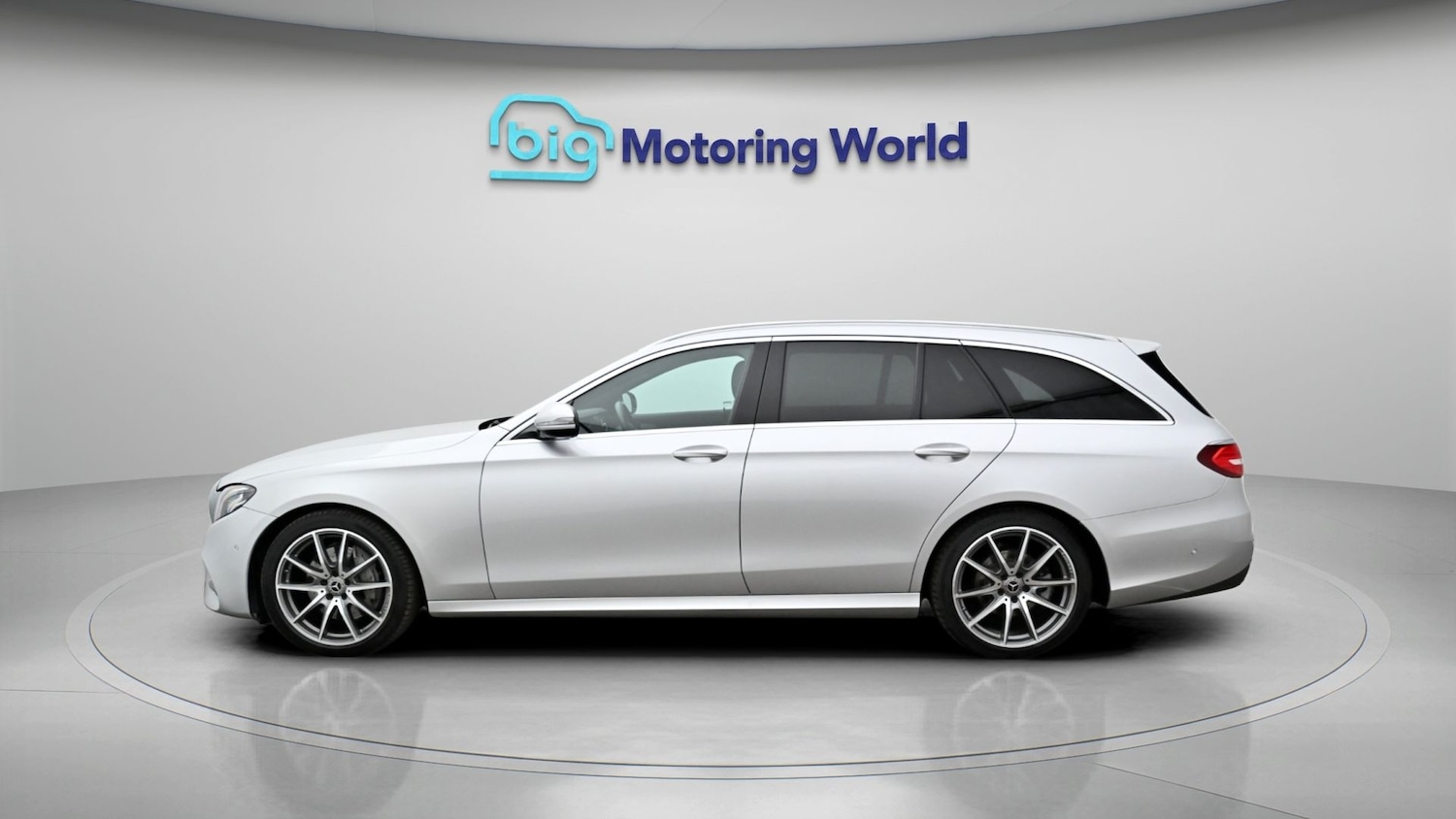 Used Mercedes-Benz E Class 2020 for sale - 78199091: Photo 4