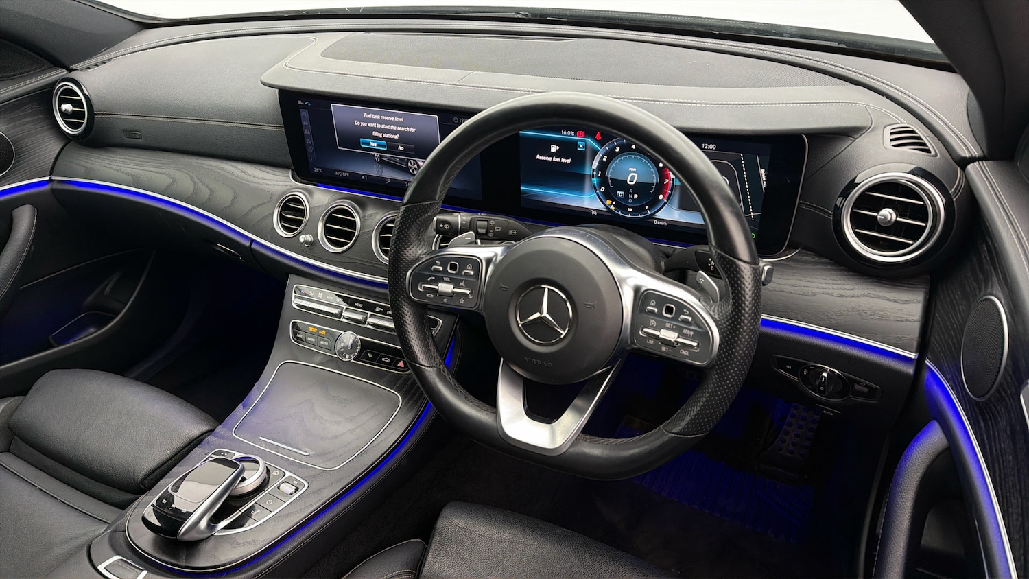 Used Mercedes-Benz E Class 2020 for sale - 78199091: Photo 9