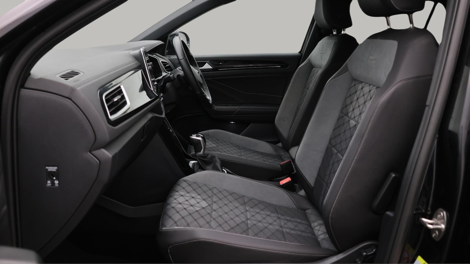 Used Volkswagen T-Roc 2022 for sale - 76539043: Photo 15