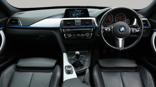 Used BMW 3 Series Gran Turismo 2019 for sale - 76136972: Photo 14