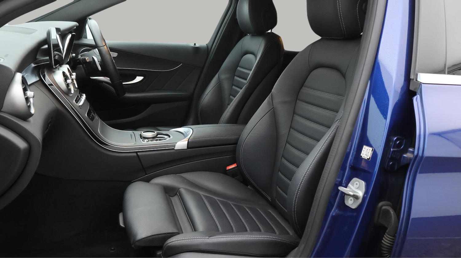 Used Mercedes-Benz C Class 2021 for sale - 76432180: Photo 14