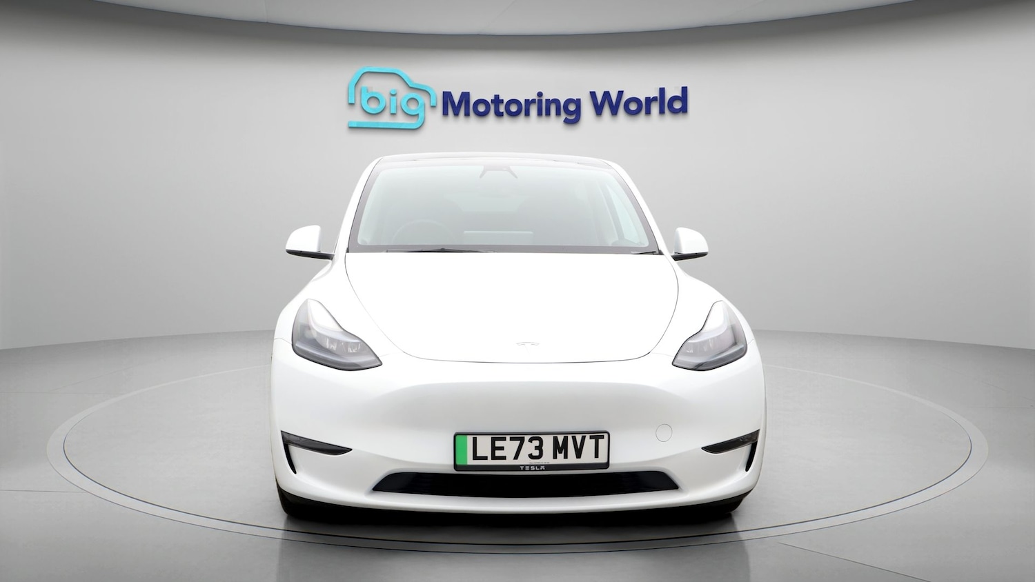 Used Tesla Model Y 2023 for sale - 77700868: Photo 2