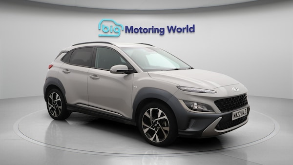 Used Hyundai KONA 2022 for sale - 76246920: Photo 2