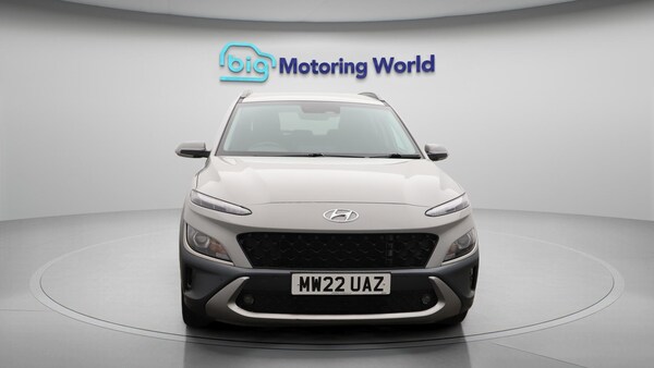Used Hyundai KONA 2022 for sale - 76246920: Photo 3