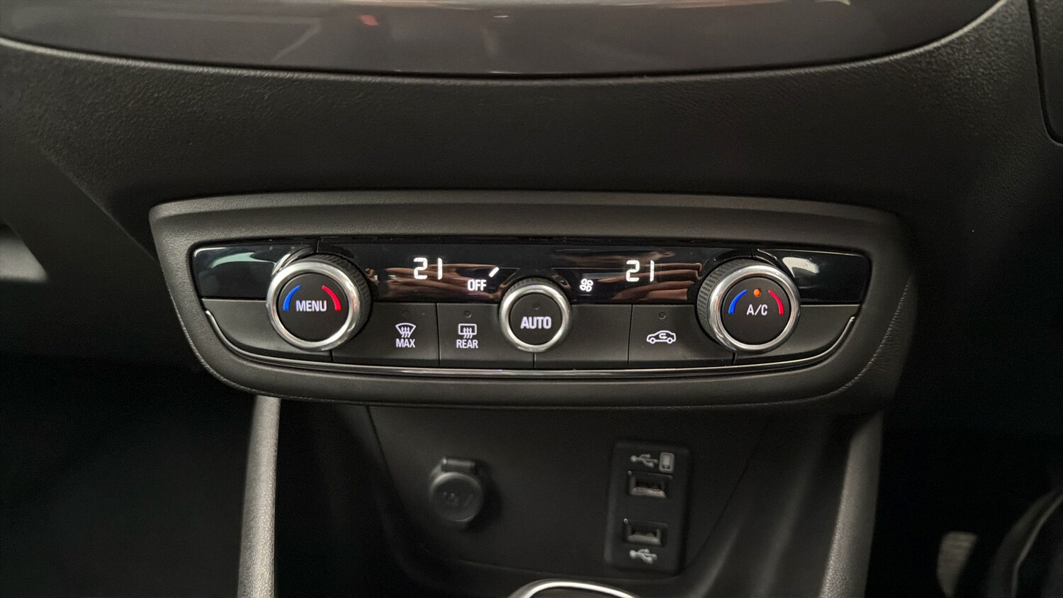 Used Vauxhall Crossland X 2020 for sale - 78090617: Photo 11