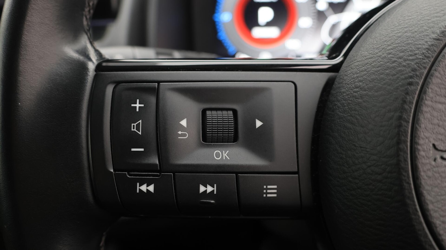 Used Nissan Qashqai for sale - 76432300: Photo 25