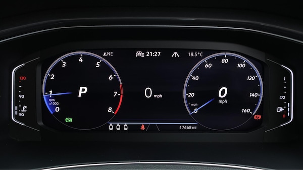Used Volkswagen T-Roc 2021 for sale - 76199955: Photo 11