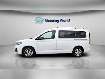 Used Ford Tourneo Connect 2023 for sale - 79285602: Photo