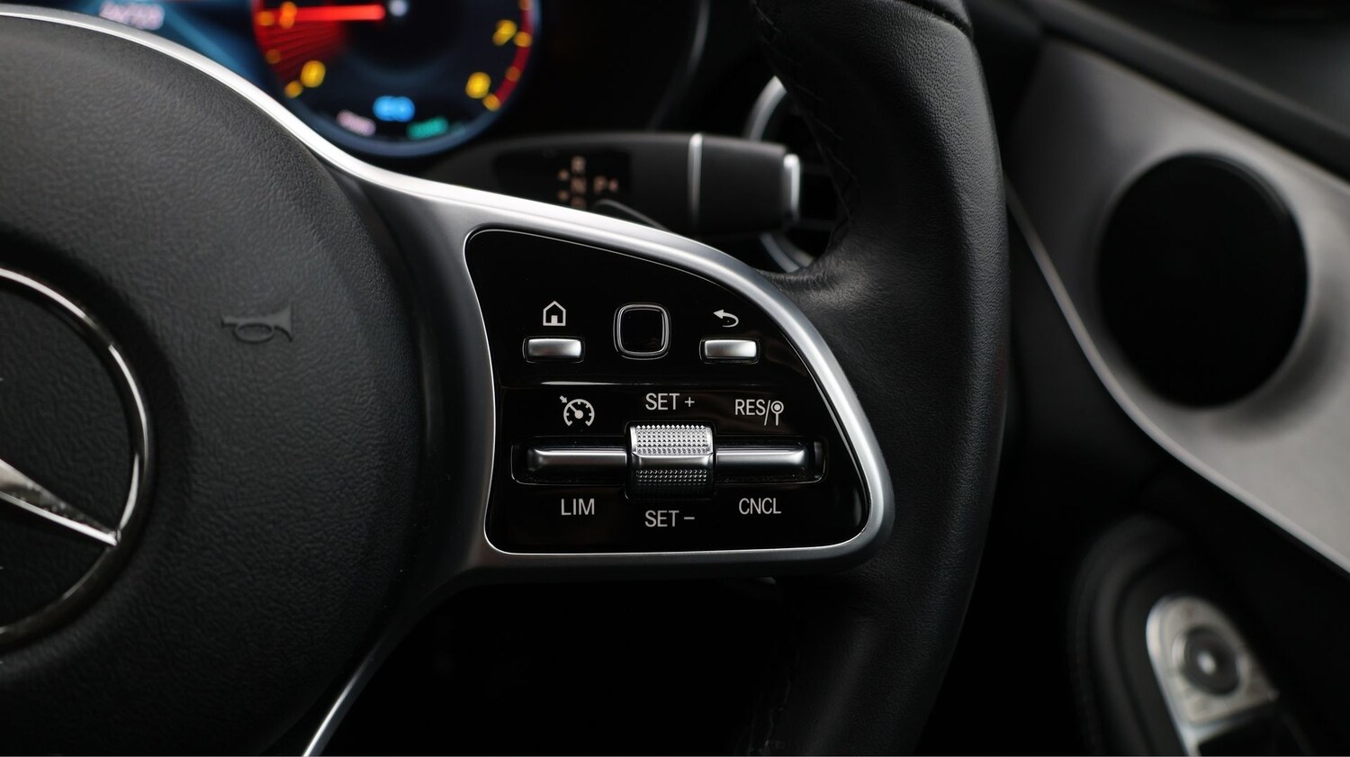 Used Mercedes-Benz C Class 2019 for sale - 77730097: Photo 20