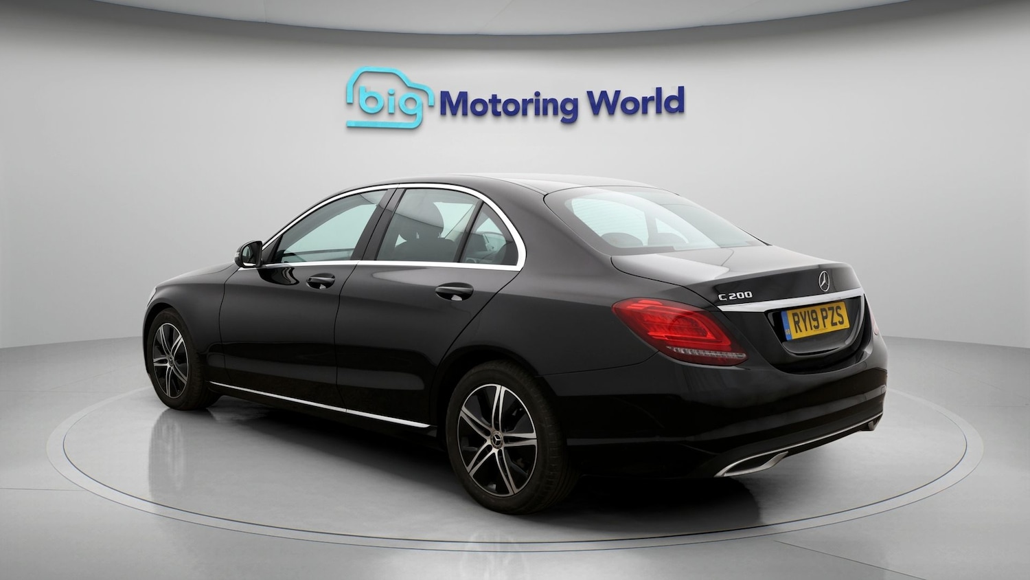 Used Mercedes-Benz C Class 2019 for sale - 77730097: Photo 5