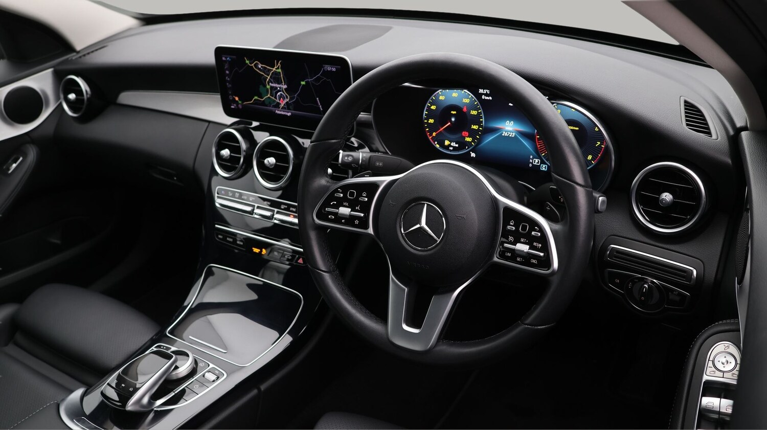 Used Mercedes-Benz C Class 2019 for sale - 77730097: Photo 9