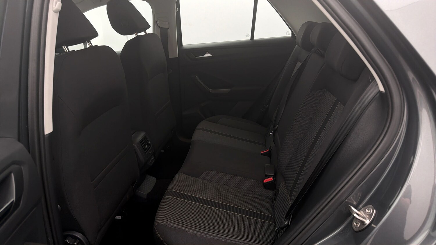 Used Volkswagen T-Roc 2023 for sale - 78166850: Photo 15