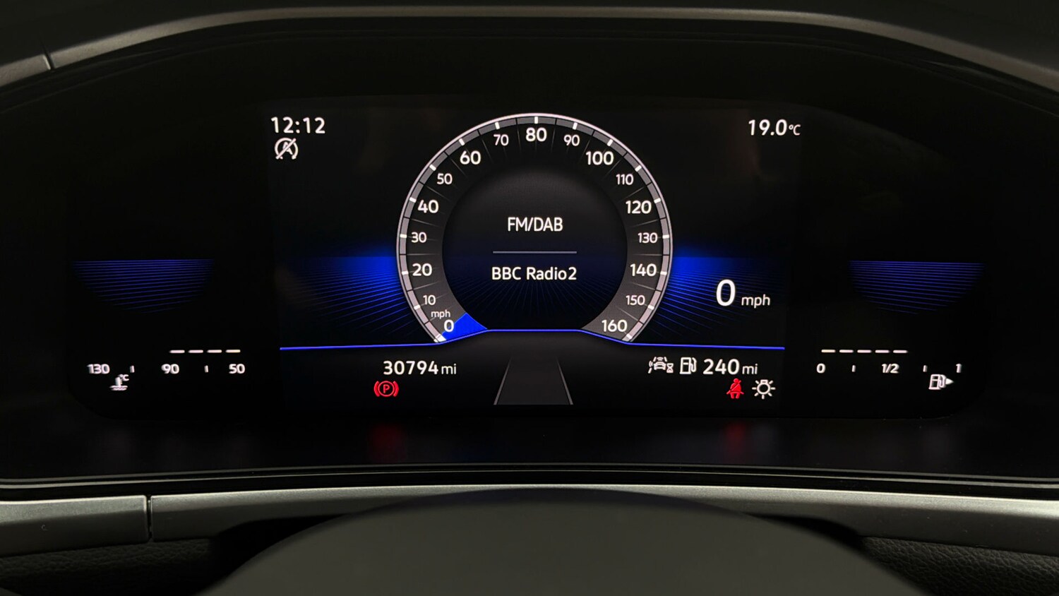 Used Volkswagen T-Roc 2023 for sale - 78166850: Photo 26