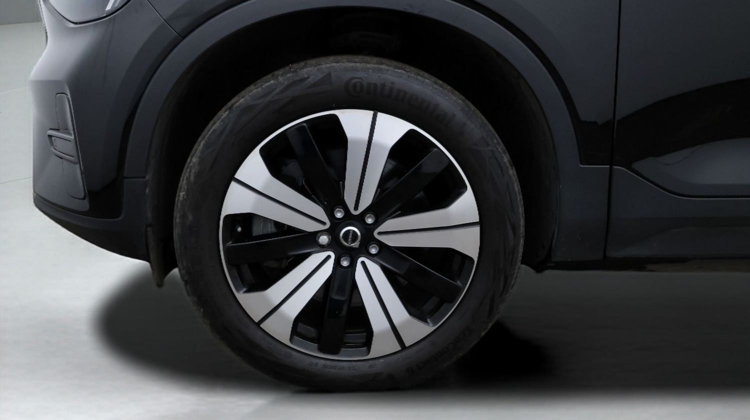 Used Volvo C40 2023 for sale - 77631163: Photo 18