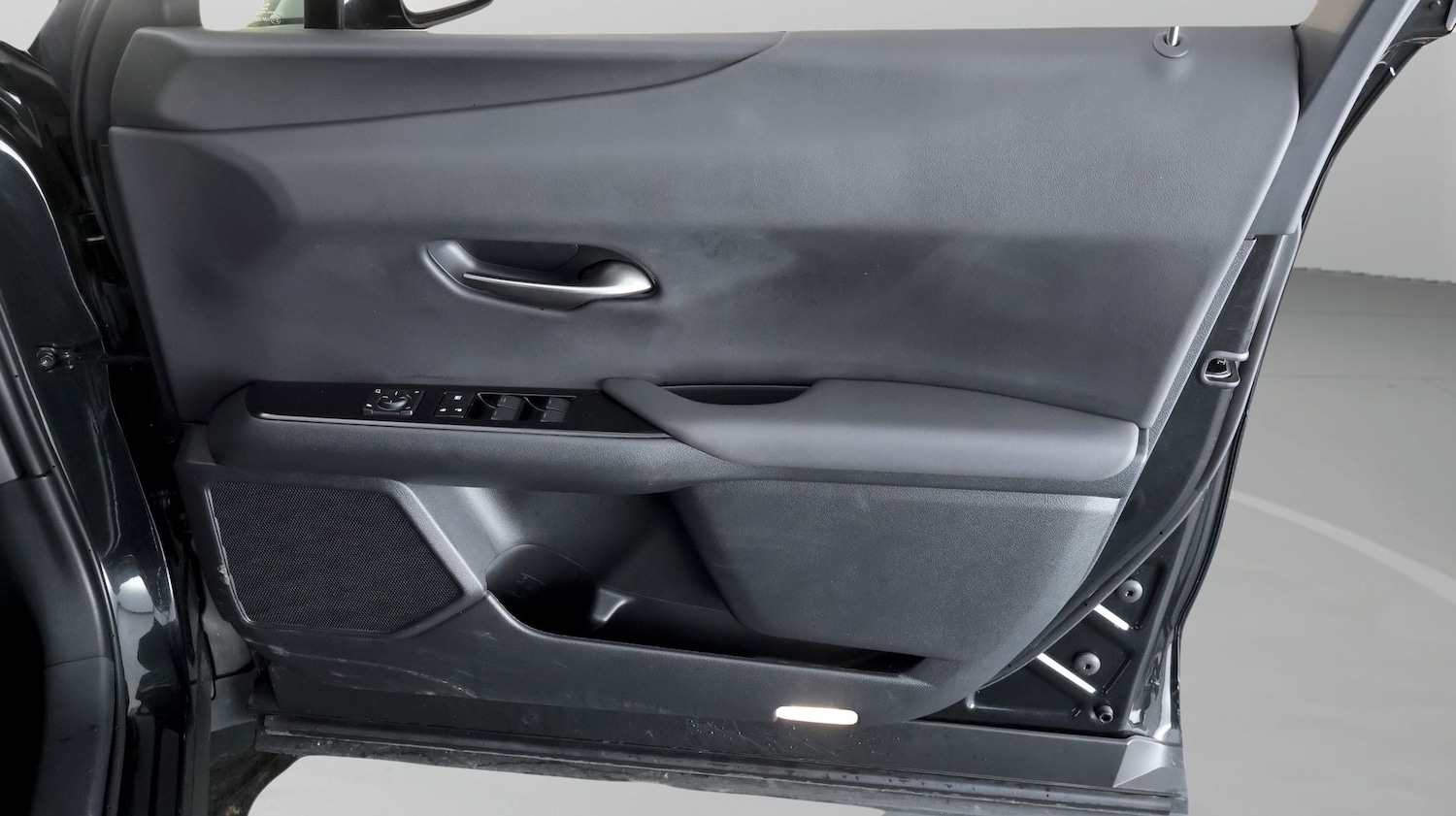 Used Lexus UX 2023 for sale - 77761655: Photo 14