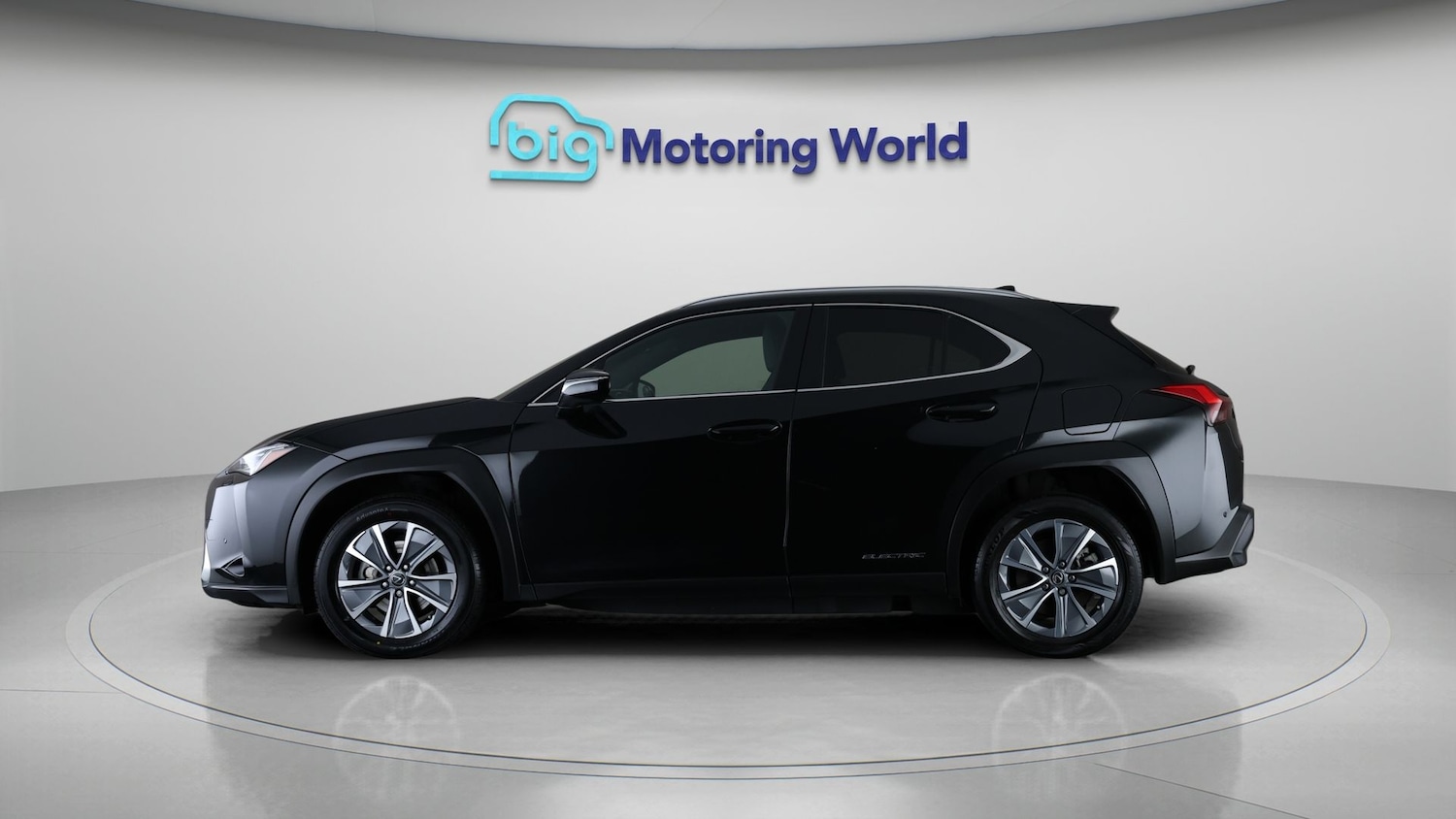 Used Lexus UX 2023 for sale - 77761655: Photo 4