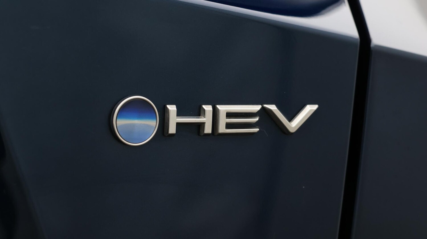 Used Toyota C-HR 2024 for sale - 76378025: Photo 22