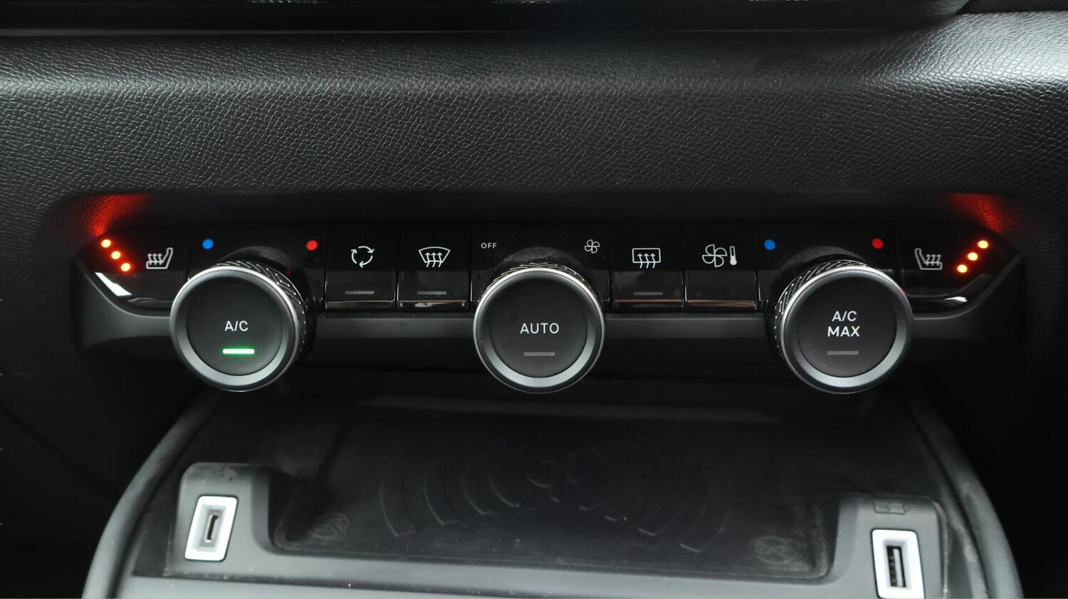 Used Citroen C4 2021 for sale - 76644956: Photo 13