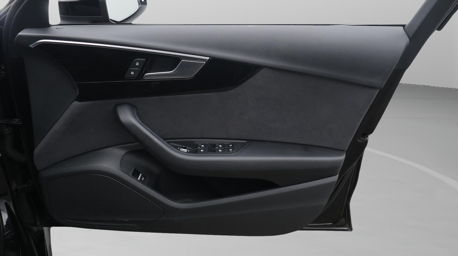 Used Audi A4 Avant 2023 for sale - 76562151: Photo 16