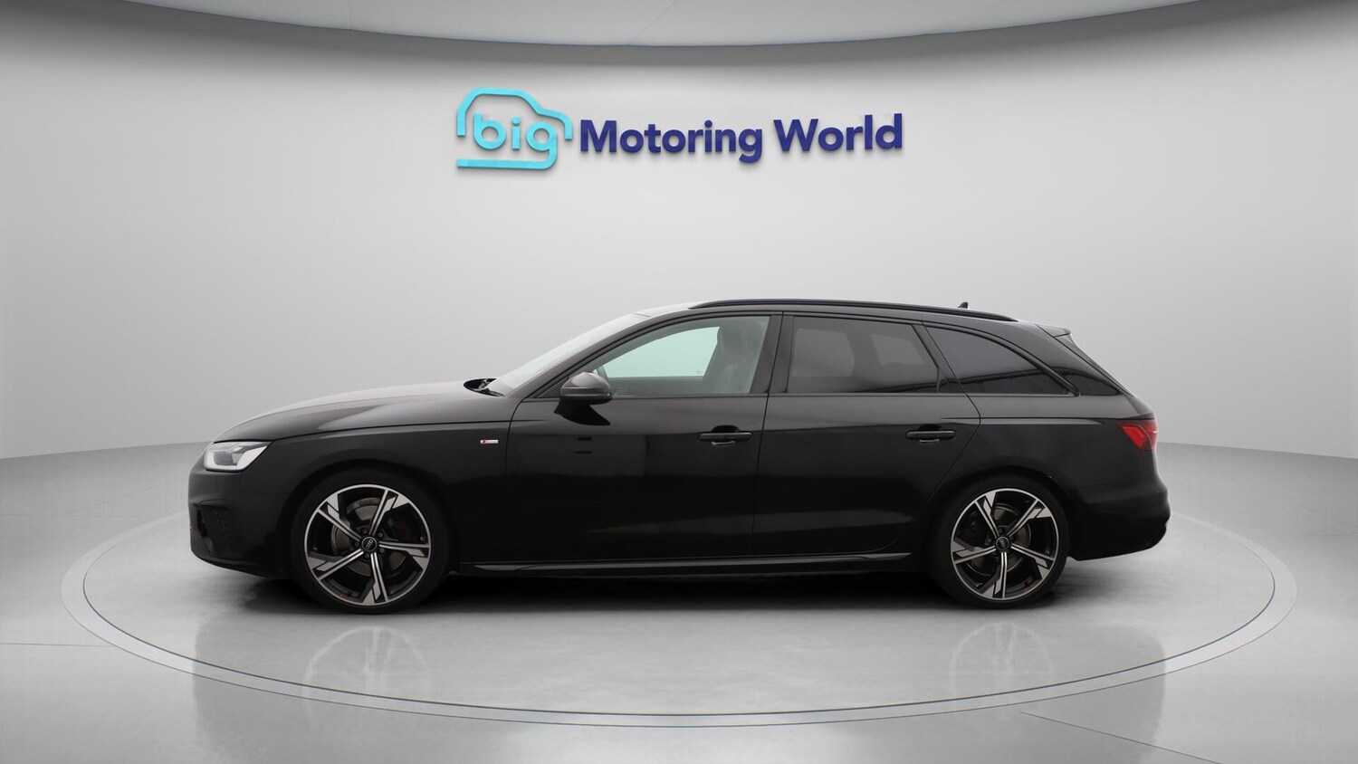 Used Audi A4 Avant 2023 for sale - 76562151: Photo 5