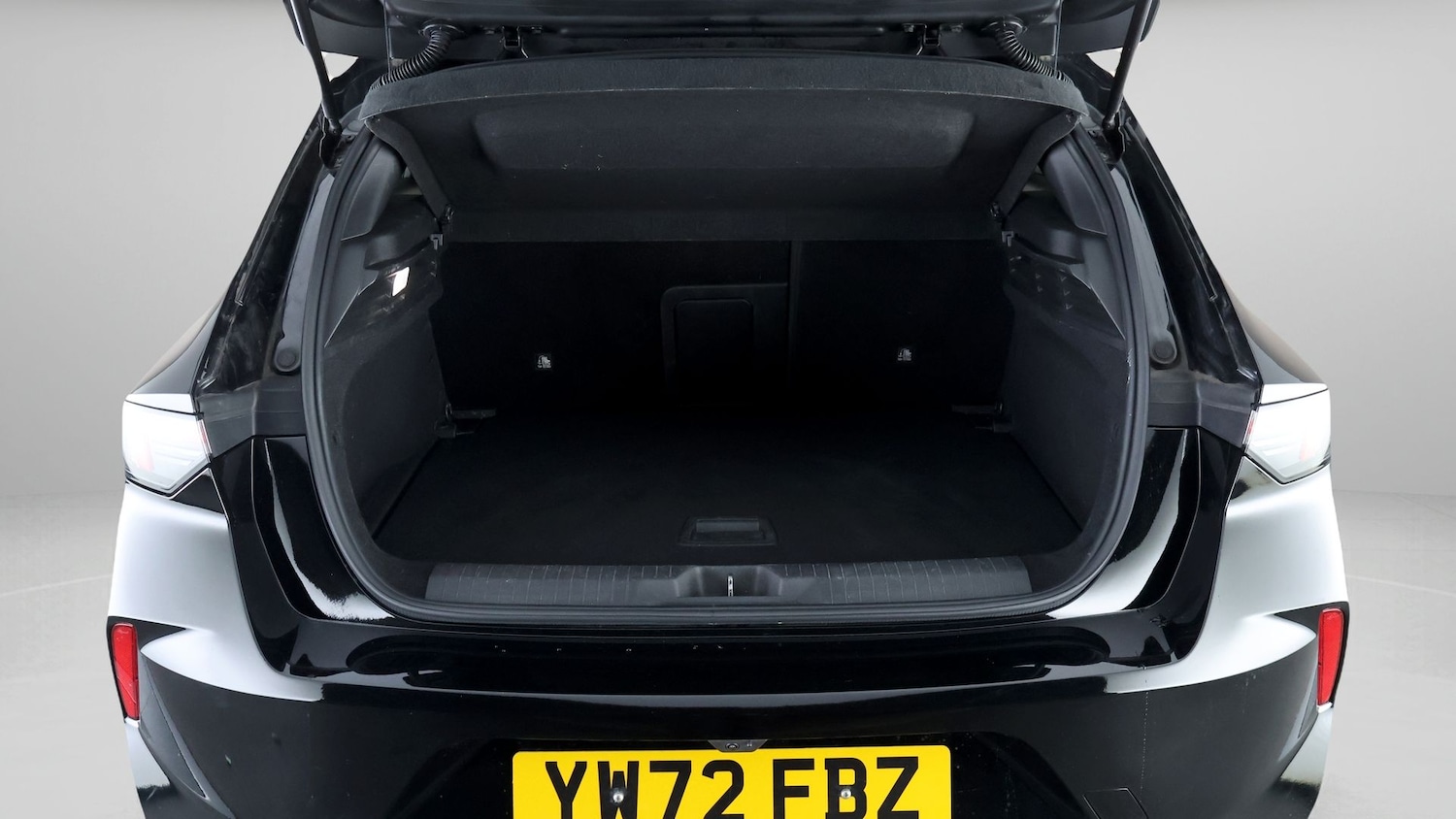 Used Vauxhall Astra 2023 for sale - 77935898: Photo 17