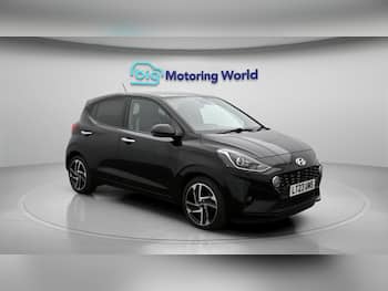 Used Hyundai i10 2023 for sale - 79703111: Photo