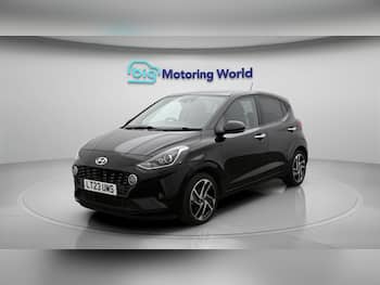 Used Hyundai i10 2023 for sale - 79703111: Photo