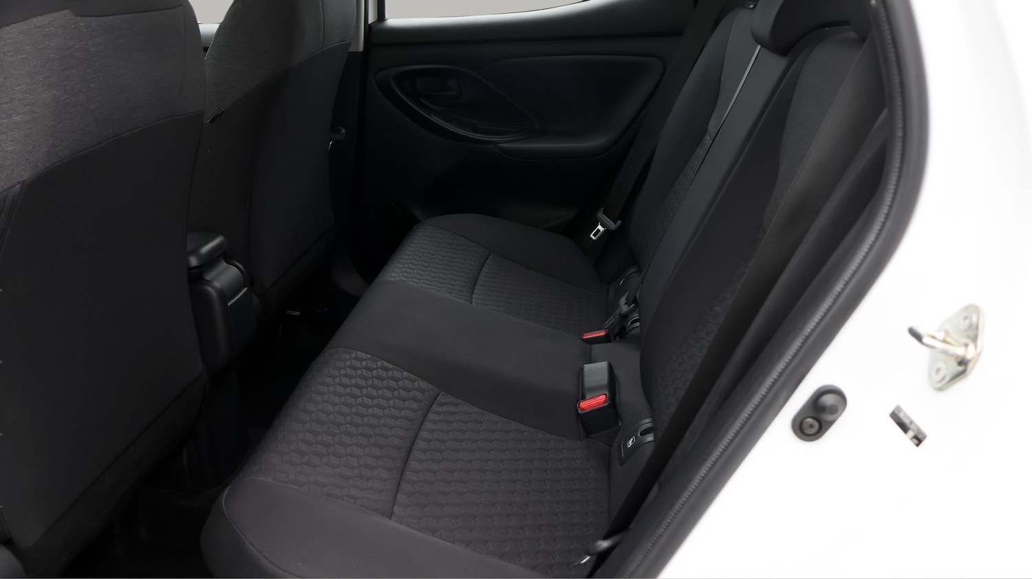 Used Mazda Mazda2 HYBRID 2023 for sale - 77536375: Photo 16