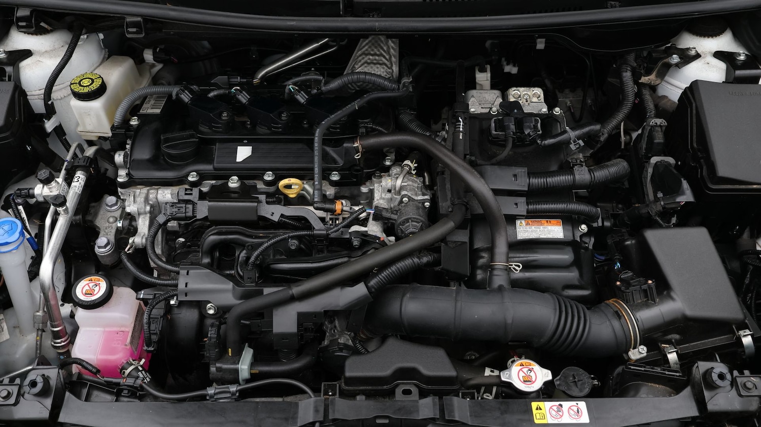 Used Mazda Mazda2 HYBRID 2023 for sale - 77536375: Photo 19