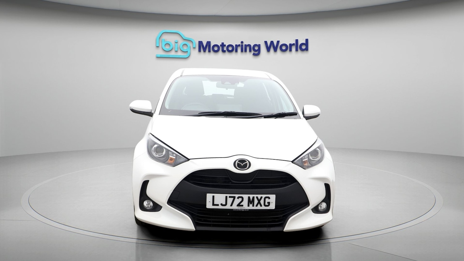 Used Mazda Mazda2 HYBRID 2023 for sale - 77536375: Photo 2