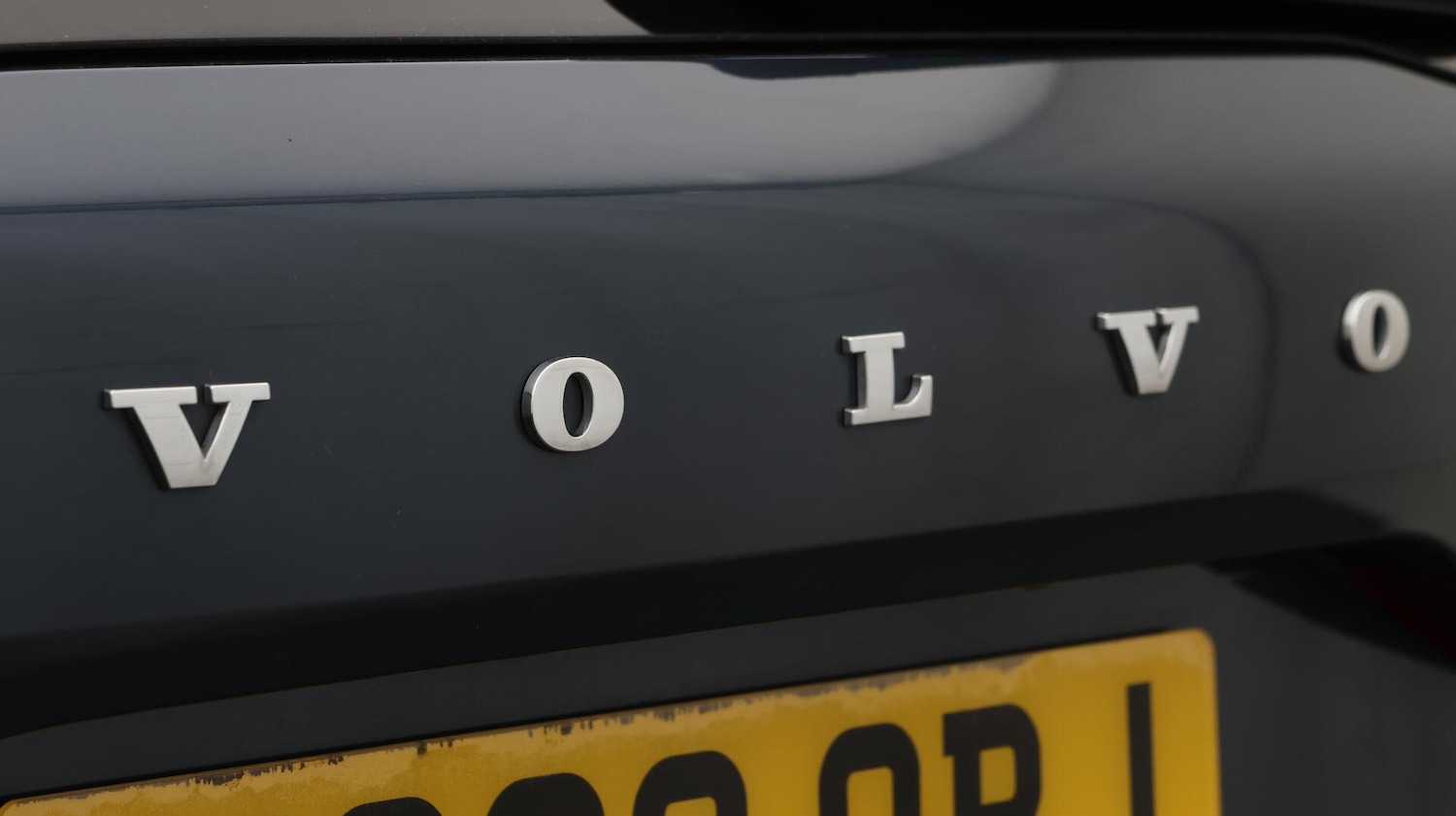 Used Volvo XC60 2023 for sale - 76561705: Photo 23